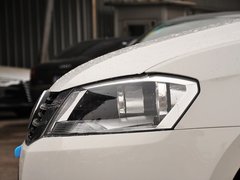 2013款 1.6L 自动 舒适型