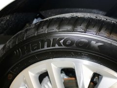 2013款 1.6L 自动 豪华版