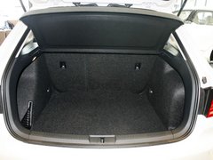 2013款 1.6L 自动 豪华版