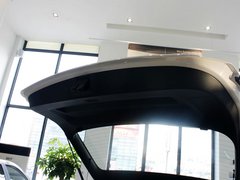 2013款 1.6L 自动 豪华版
