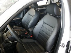 2013款 1.6L 自动 豪华版
