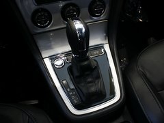 2013款 1.6L 自动 豪华版