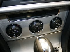 2013款 1.6L 自动 豪华版