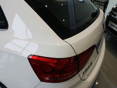 2013款 1.6L 自动 豪华版