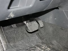 2013款 1.6L 自动 豪华版