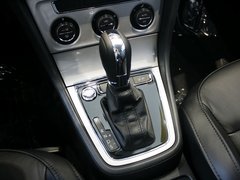 2013款 1.6L 自动 豪华版