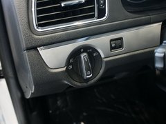2013款 1.6L 自动 豪华版