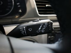 2013款 1.6L 自动 豪华版