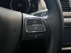 2013款 1.6L 自动 豪华版
