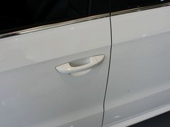 2013款 1.6L 自动 豪华版