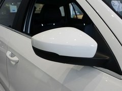 2013款 1.6L 自动 豪华版