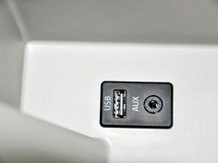2013款 1.6L 自动 豪华版