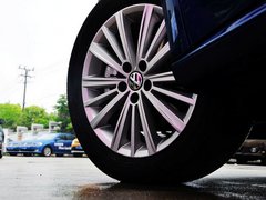 朗行 2013款 1.6L 自动 豪华版