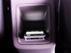 2013款 1.6L 自动 豪华版