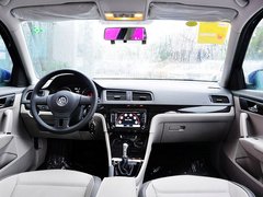 2013款 1.6L 自动 豪华版