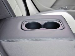 2013款 1.6L 自动 豪华版