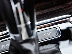 2013款 1.6L 自动 豪华版