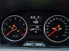 2013款 1.6L 自动 豪华版