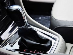 2013款 1.6L 自动 豪华版