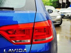 2013款 1.6L 自动 豪华版