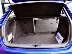 2013款 1.6L 自动 豪华版