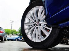 2013款 1.6L 自动 豪华版
