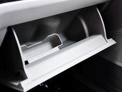 2013款 1.6L 自动 豪华版