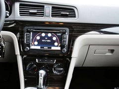 2013款 1.6L 自动 豪华版