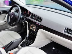 2013款 1.6L 自动 豪华版