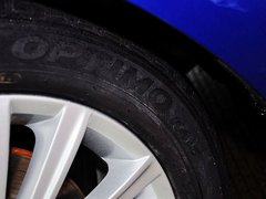2013款 1.6L 自动 豪华版