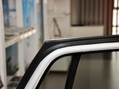 2013款 1.6L 自动 豪华版