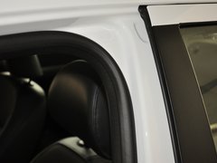 2013款 1.6L 自动 豪华版