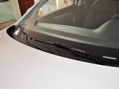 2013款 1.6L 自动 豪华版