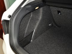 2013款 1.6L 自动 豪华版