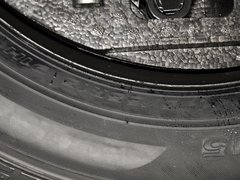 2013款 1.6L 自动 豪华版