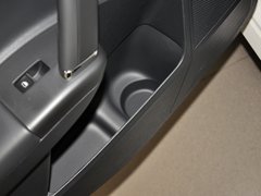 2013款 1.6L 自动 豪华版