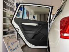 2013款 1.6L 自动 豪华版