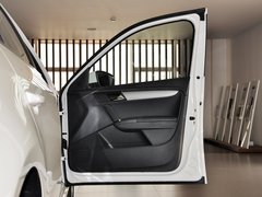 2013款 1.6L 自动 豪华版