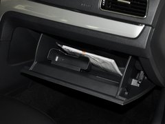 2013款 1.6L 自动 豪华版