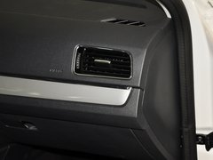2013款 1.6L 自动 豪华版