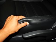 2013款 1.6L 自动 豪华版
