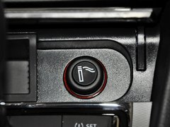 2013款 1.6L 自动 豪华版