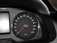 2013款 1.6L 自动 豪华版