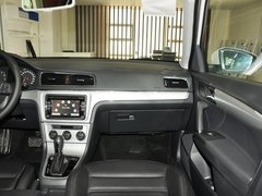 2013款 1.6L 自动 豪华版