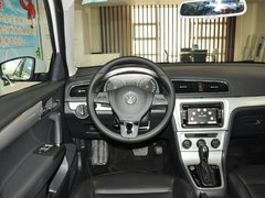 2013款 1.6L 自动 豪华版
