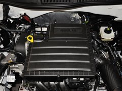 2013款 1.6L 自动 豪华版