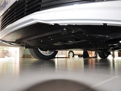 2013款 1.6L 自动 豪华版