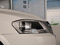 2013款 1.6L 自动 豪华版