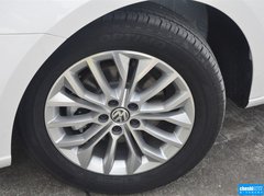 2013款 1.6L 自动 豪华版