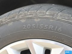 2013款 1.6L 自动 豪华版